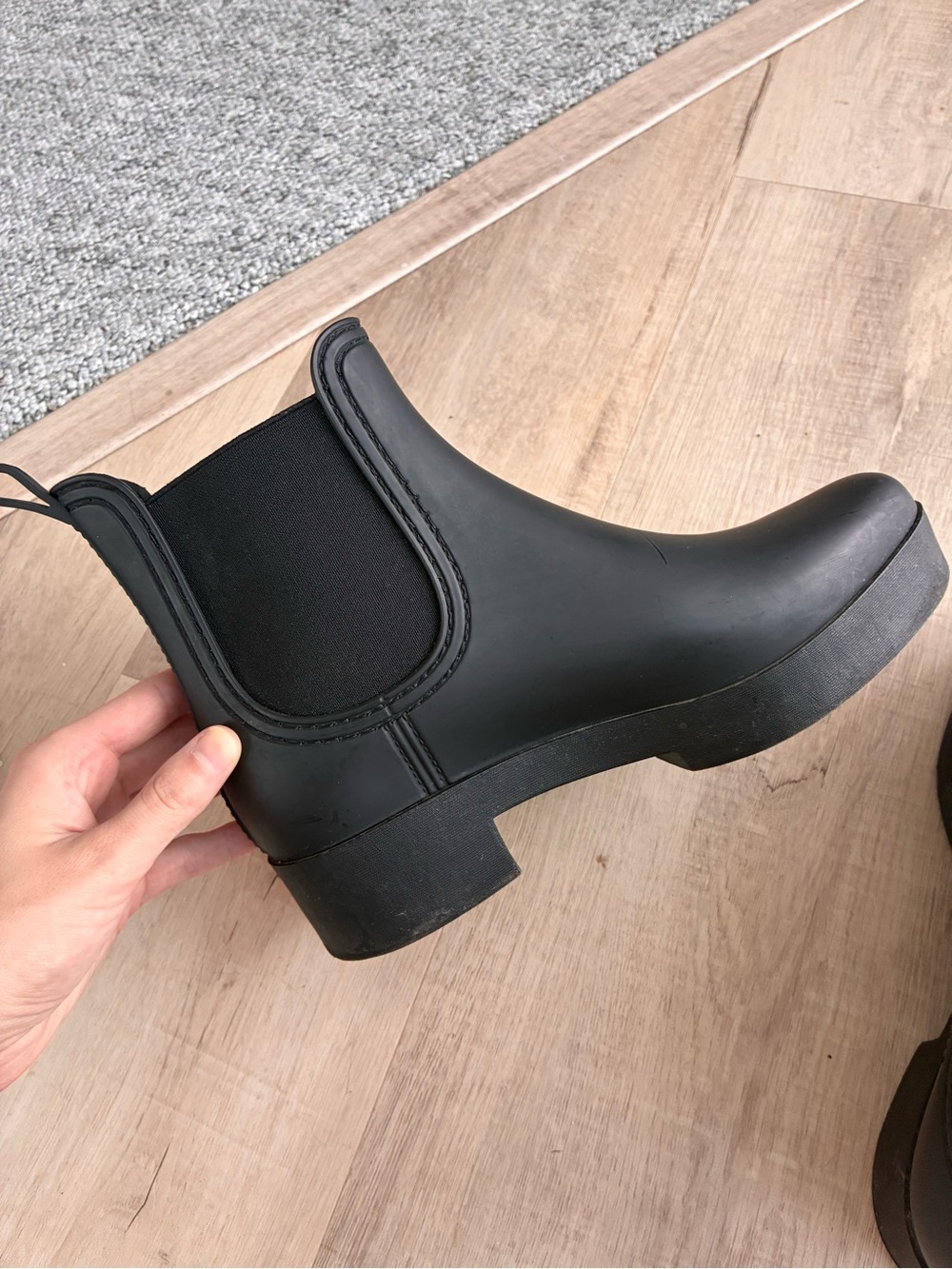 Women's Black Chelsea Rain Boot